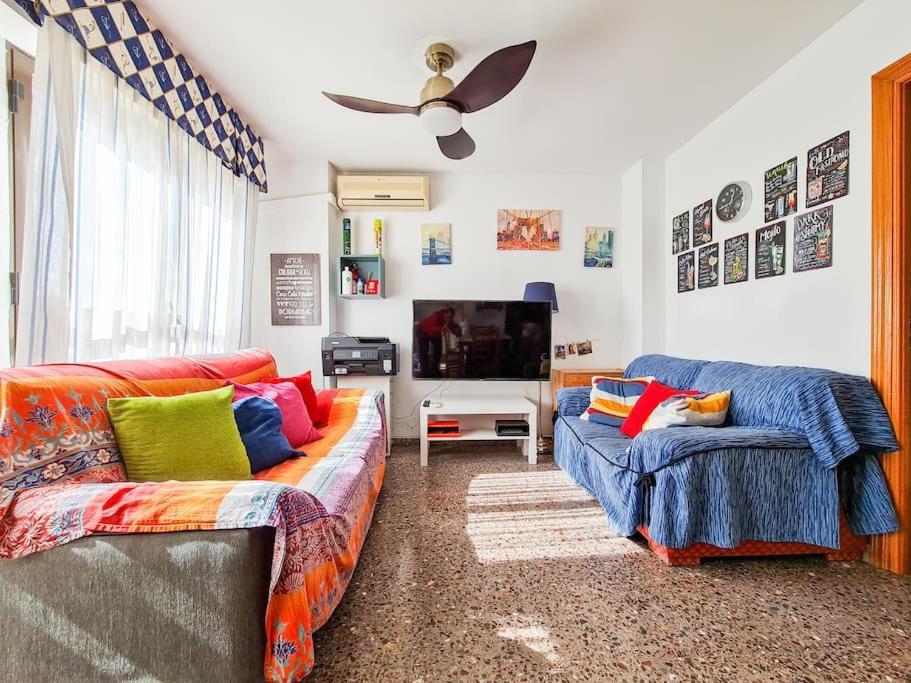Piso Ideal Con Wifi Parking Y Desayuno ムルシア エクステリア 写真